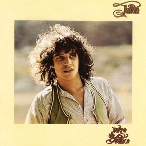 黑丝美女在床上做运动
